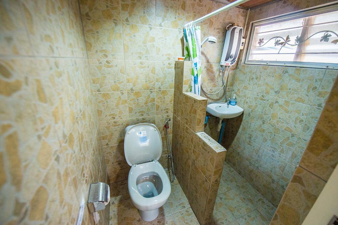 Poomvarin Resort Ban Wang Takhrai Habitación foto